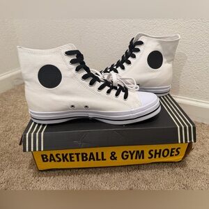 “New” White HOOD High-Top Sneakers with Black Accents size10M- 12W